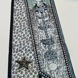 THE MOON RIBBON SCARF